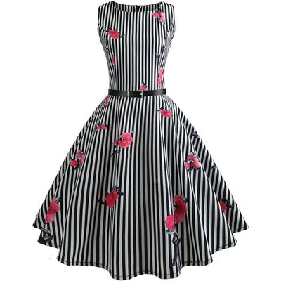 Sukienka Vintage W Kwiaty