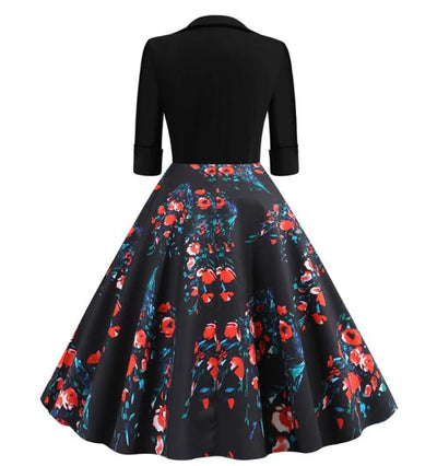 Sukienka Z Dekoltem W Łódkę Z Lat 50