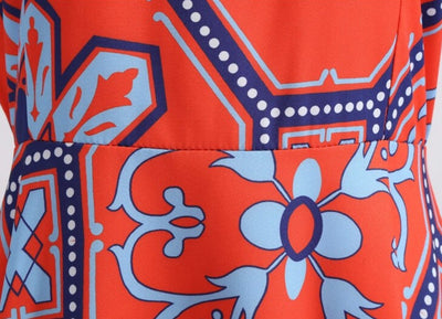 Rozkloszowana Sukienka Vintage W Czerwone Kwiaty