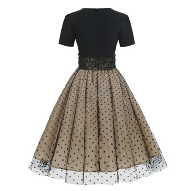 Czarna Sukienka Vintage BCBG