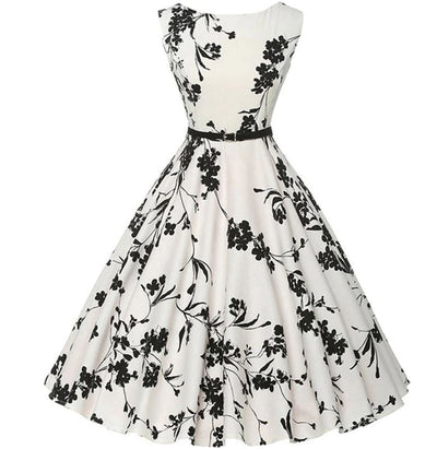 Biała Sukienka W Stylu Vintage