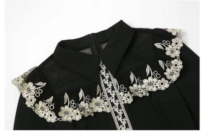 Czarna Sukienka Vintage Z Kołnierzykiem Piotruś Pan