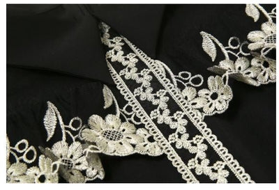 Czarna Sukienka Vintage Z Kołnierzykiem Piotruś Pan