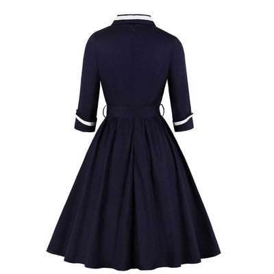 Granatowa Sukienka Vintage Plus Size Z Dekoltem W Szpic
