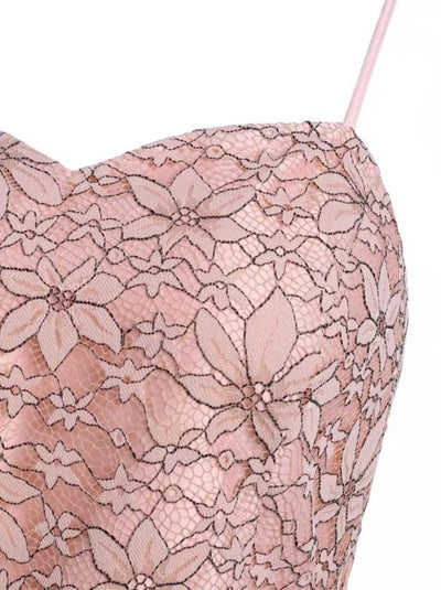 Sukienka W Stylu Vintage Z Haftem W Róże