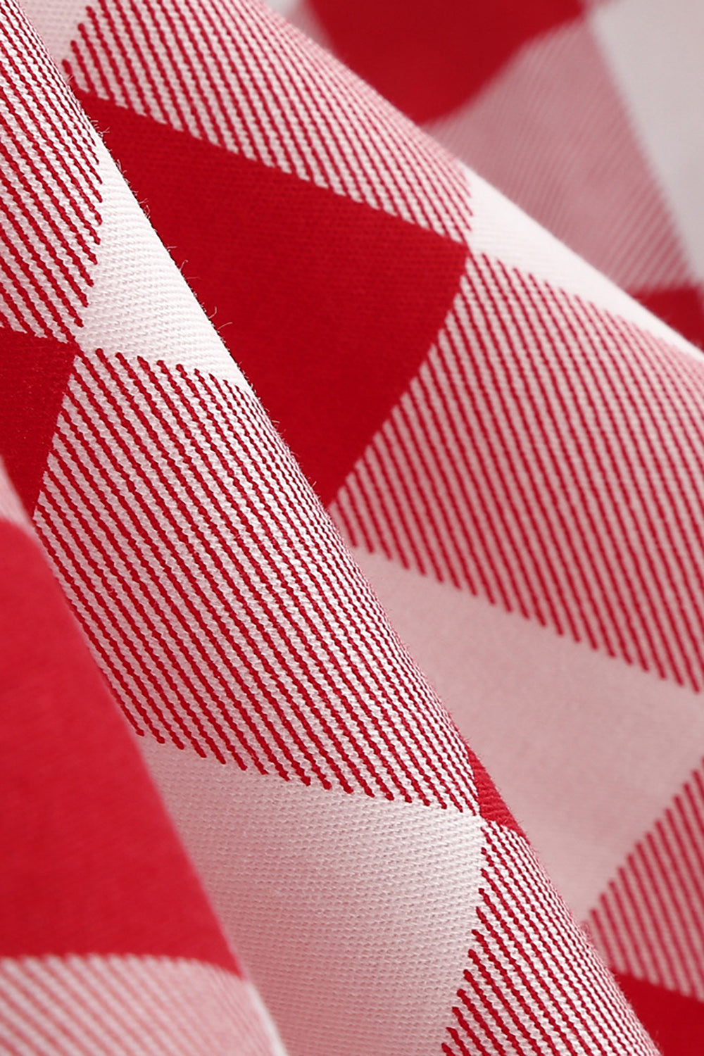 Rozkloszowana Sukienka W Czerwoną Kratę Z Lat 50. XX Wieku