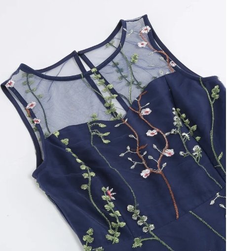 Czarna Sukienka W Kwiaty Z Lat 50