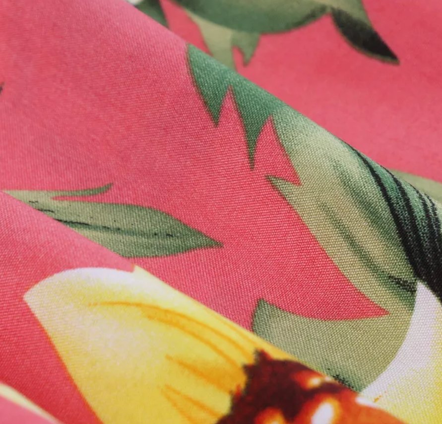 Sukienka Pin-Up Z Lat 50  Piękne Kwiaty