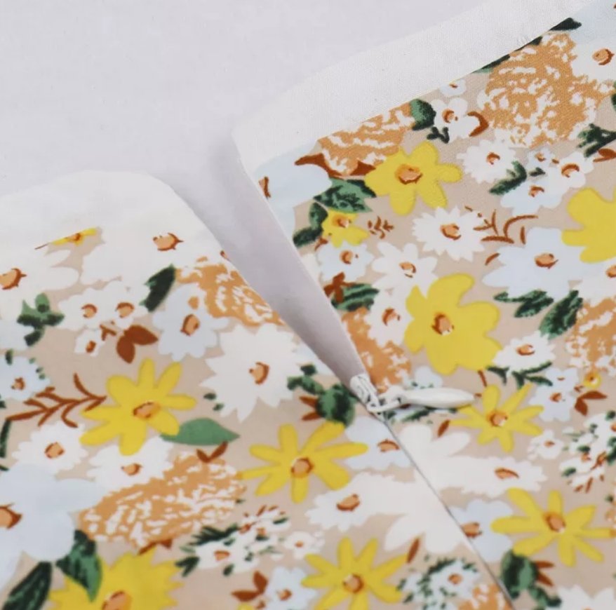 Sukienka Pin-Up Z Lat 50  Żółte Kwiaty