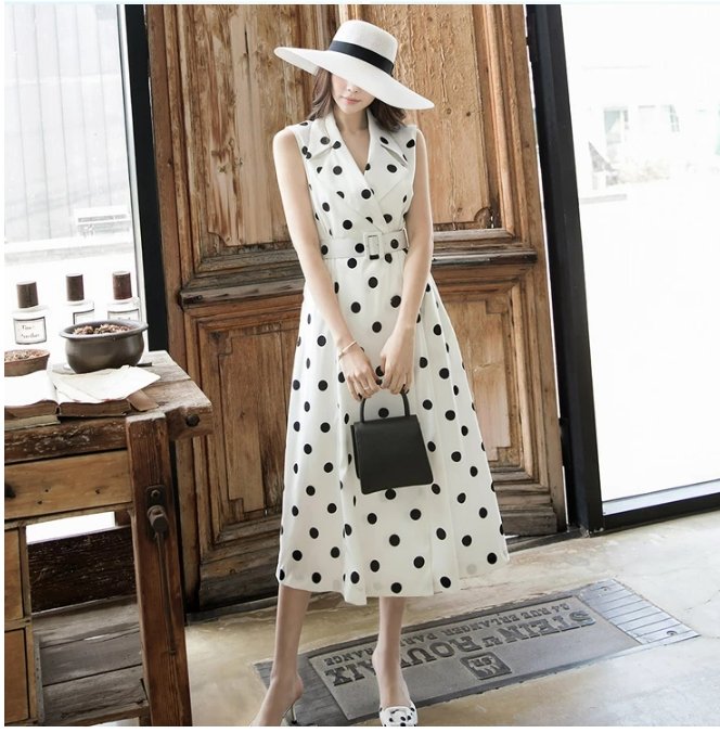 Sukienka W Kropki Z Lat 40
