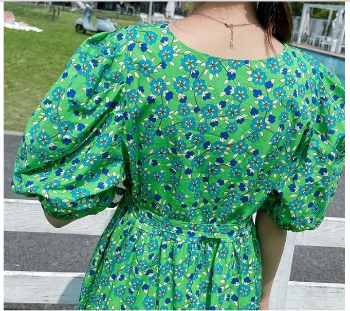 Zielona Sukienka W Kwiaty Z Lat 40