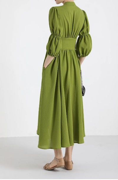Sukienka Z Lat 40. Z Zielonymi Guzikami