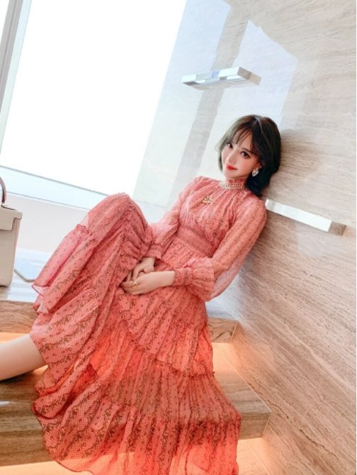 Jasnoróżowa Sukienka Vintage Z Lat 40