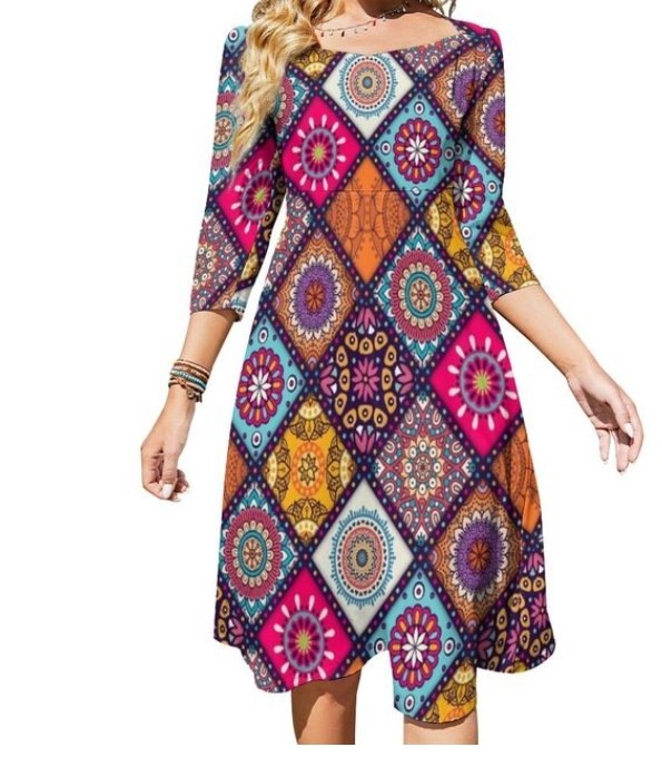 Kolorowa Sukienka Hippie Z Lat 70