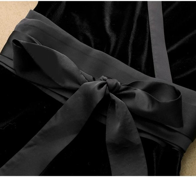 Czarna Sukienka Z Lat 40. I 50