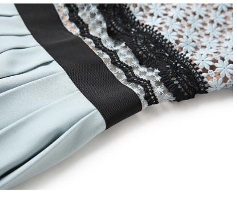 Niebieska Długa Sukienka Z Falbanką W Stylu Vintage