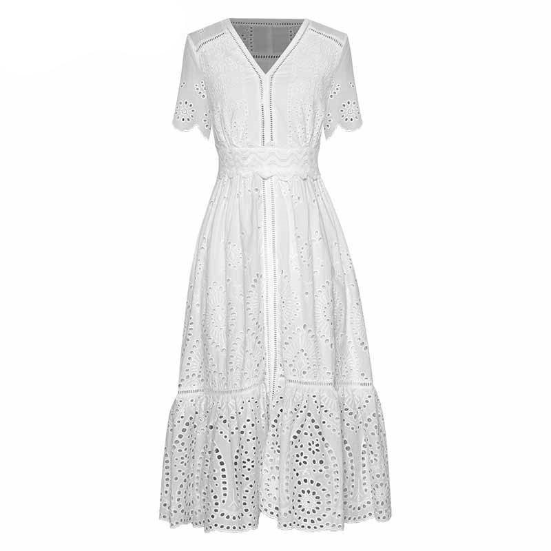 Biała Suknia Ślubna W Stylu Vintage
