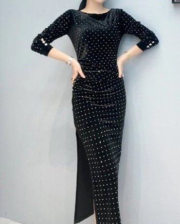 Czarna Sukienka W Stylu Retro Z Lat 40. XX Wieku