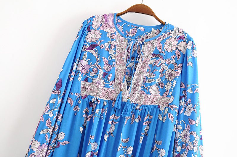 Sukienka Retro Z Lat Siedemdziesiątych