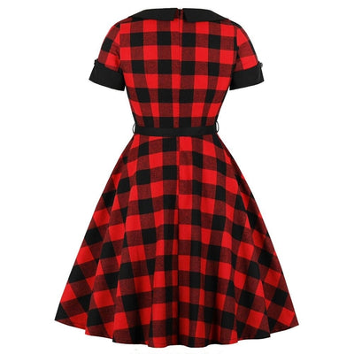 Czerwona Sukienka Vintage Z Lat 50. Plus Size