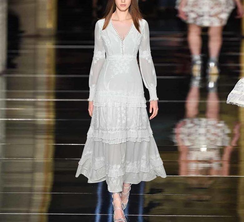 Biała Sukienka Vintage Z Lat 40. Z Latarnią