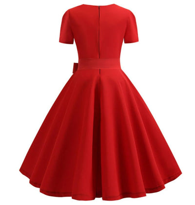 Czerwona Sukienka Vintage Z Lat 50