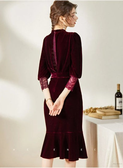 Burgundowa Sukienka Vintage Na Jesień I Zimę