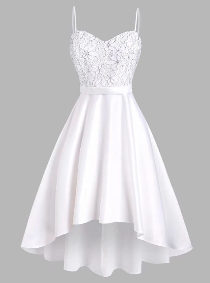 Biała Haftowana Sukienka W Stylu Vintage