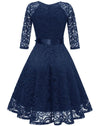 Niebieska Sukienka Vintage Z Haftem
