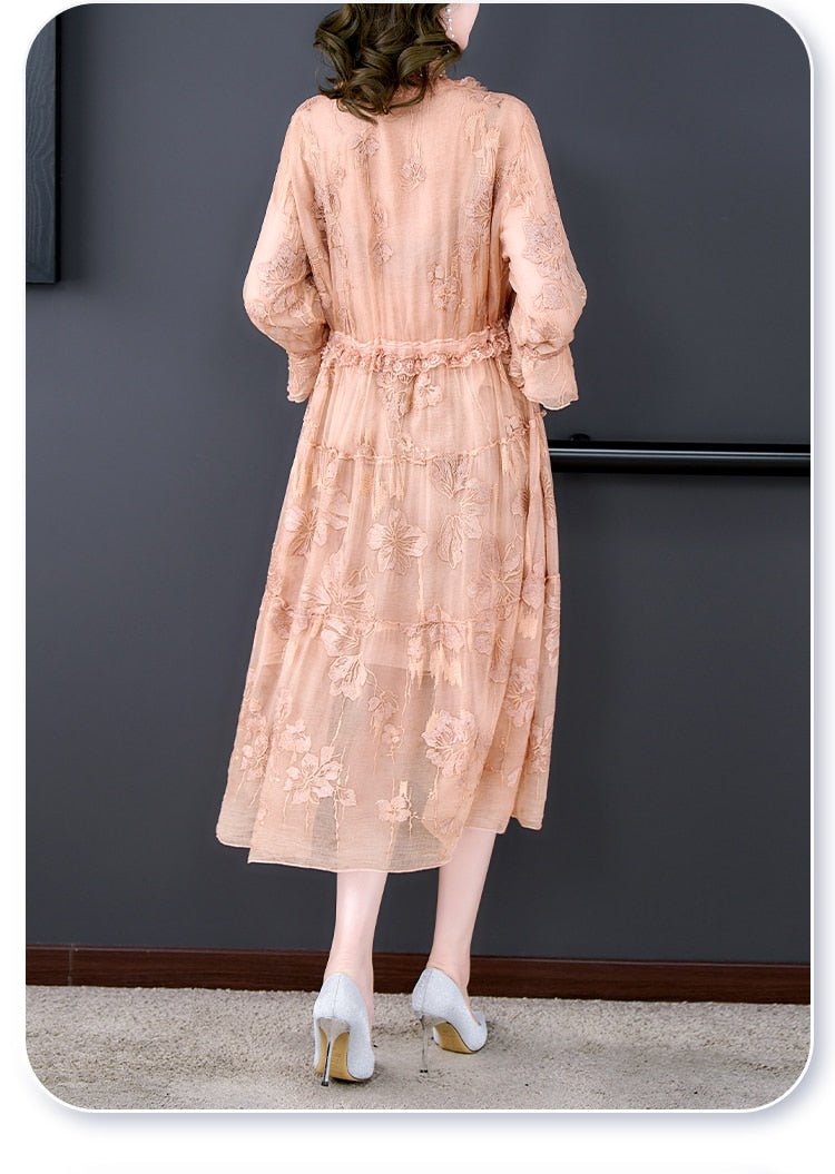 Sukienka W Stylu Vintage Z Kwiatowym Haftem