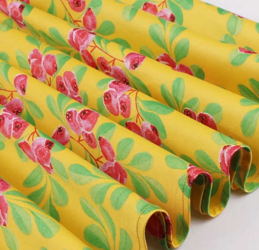 Żółta Kwiecista Sukienka Vintage Z Okrągłym Dekoltem