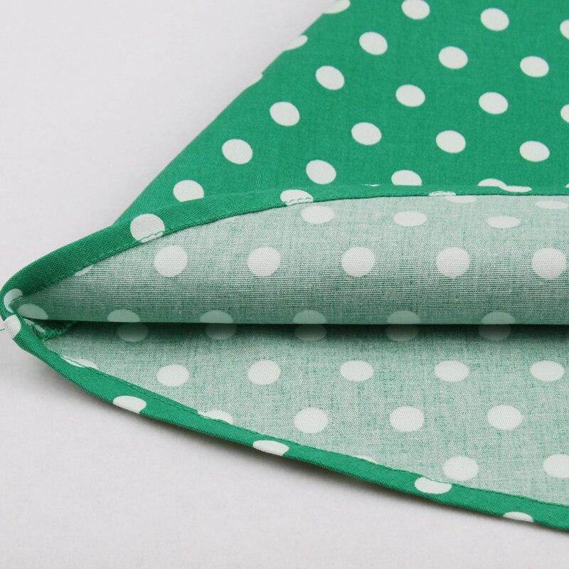 Zielona Sukienka Vintage Z Paskiem Plus Size