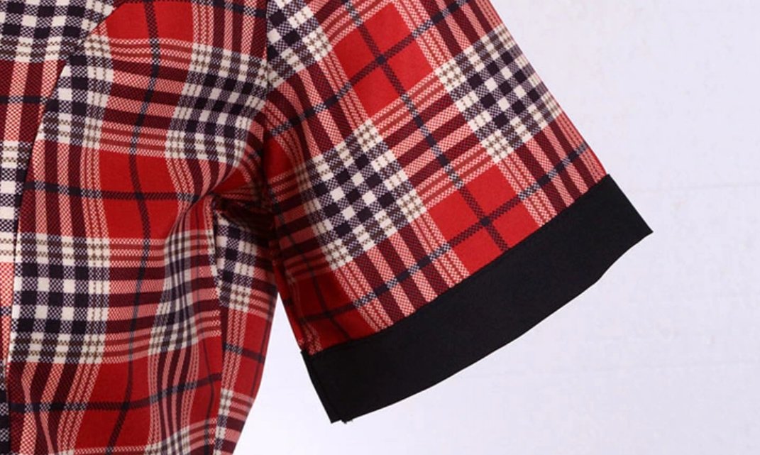 Sukienka Vintage W Czerwono-Czarne Paski