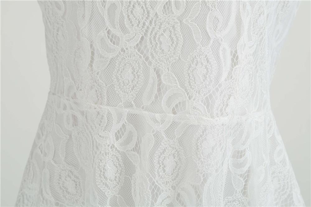 Trapezowa Sukienka Vintage W Kolorze Białym