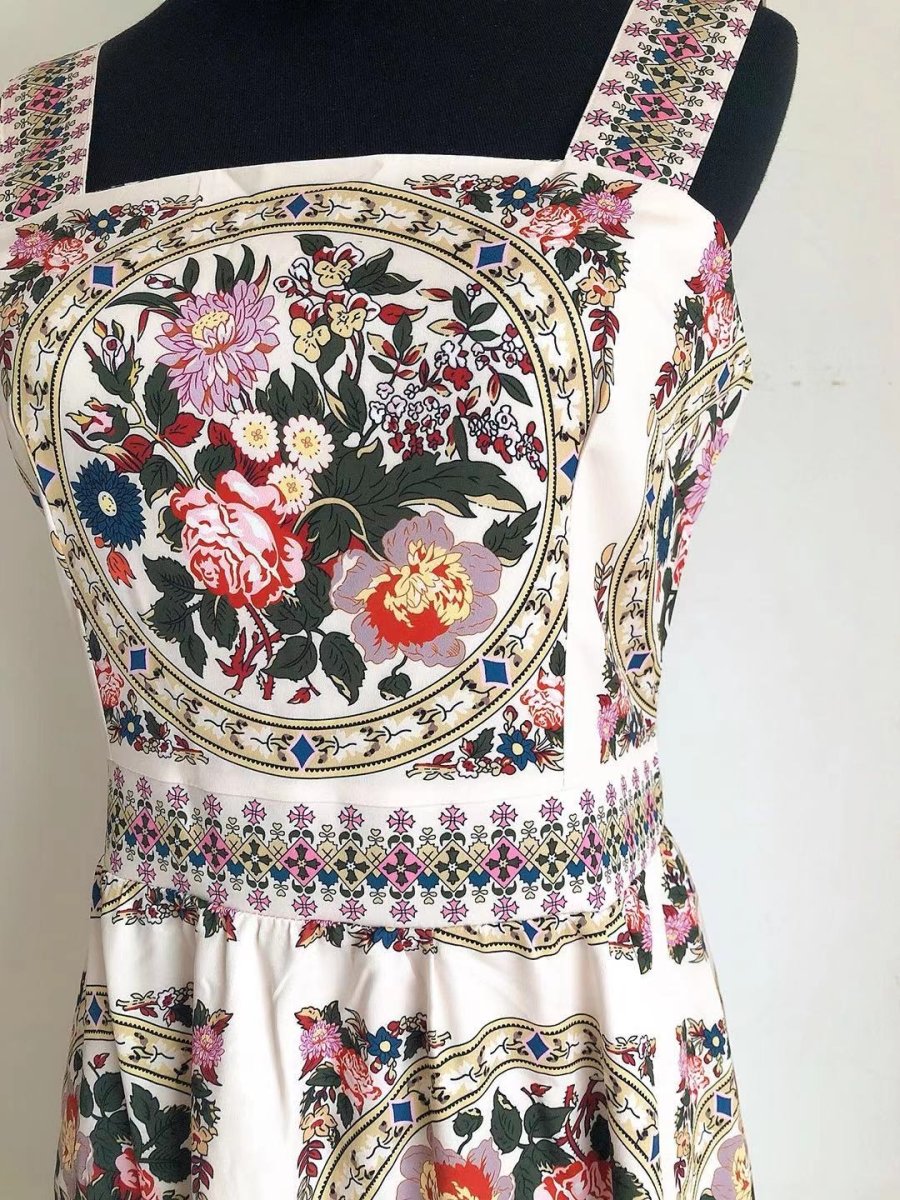 Szary Strój Z Lat 40